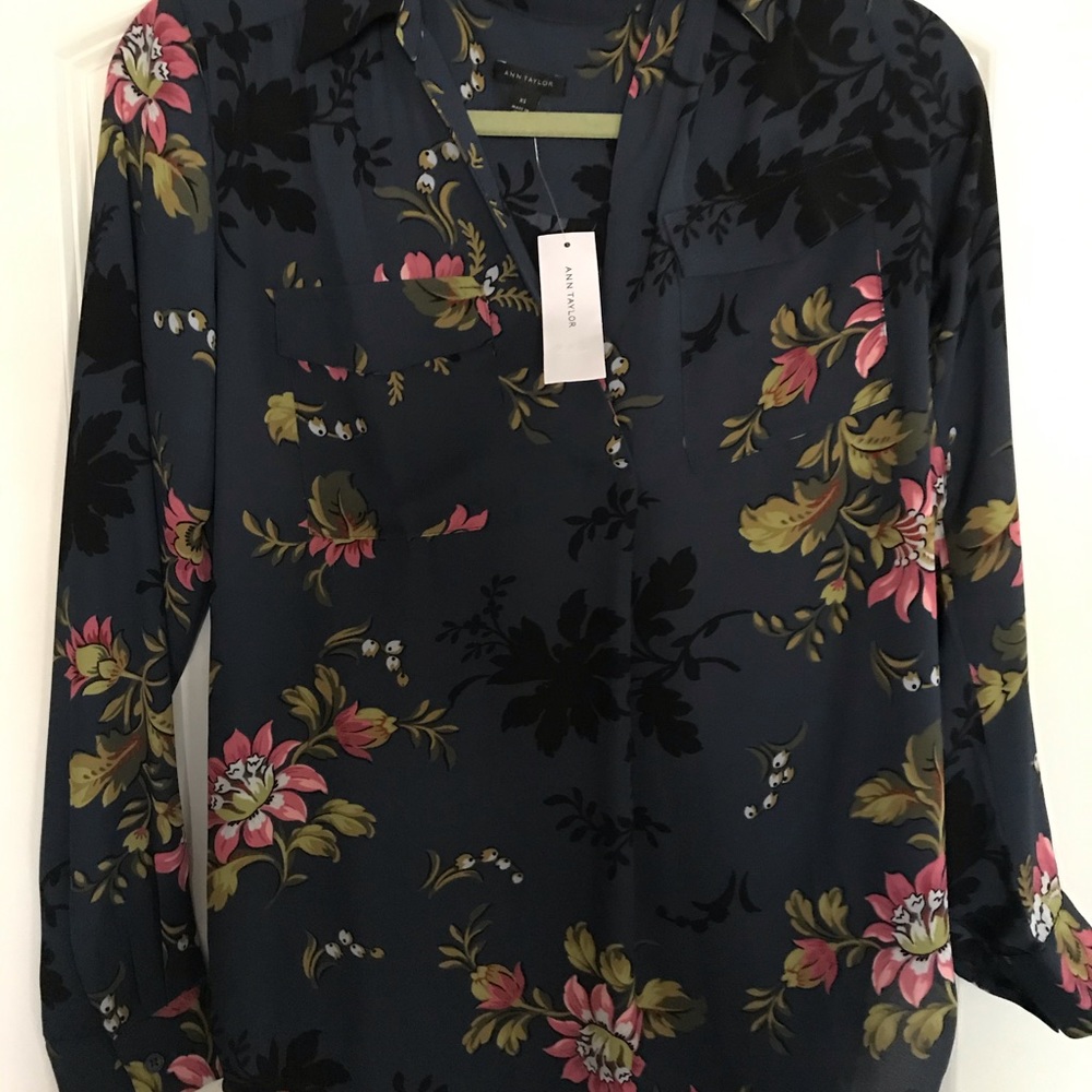 Women’s blouse